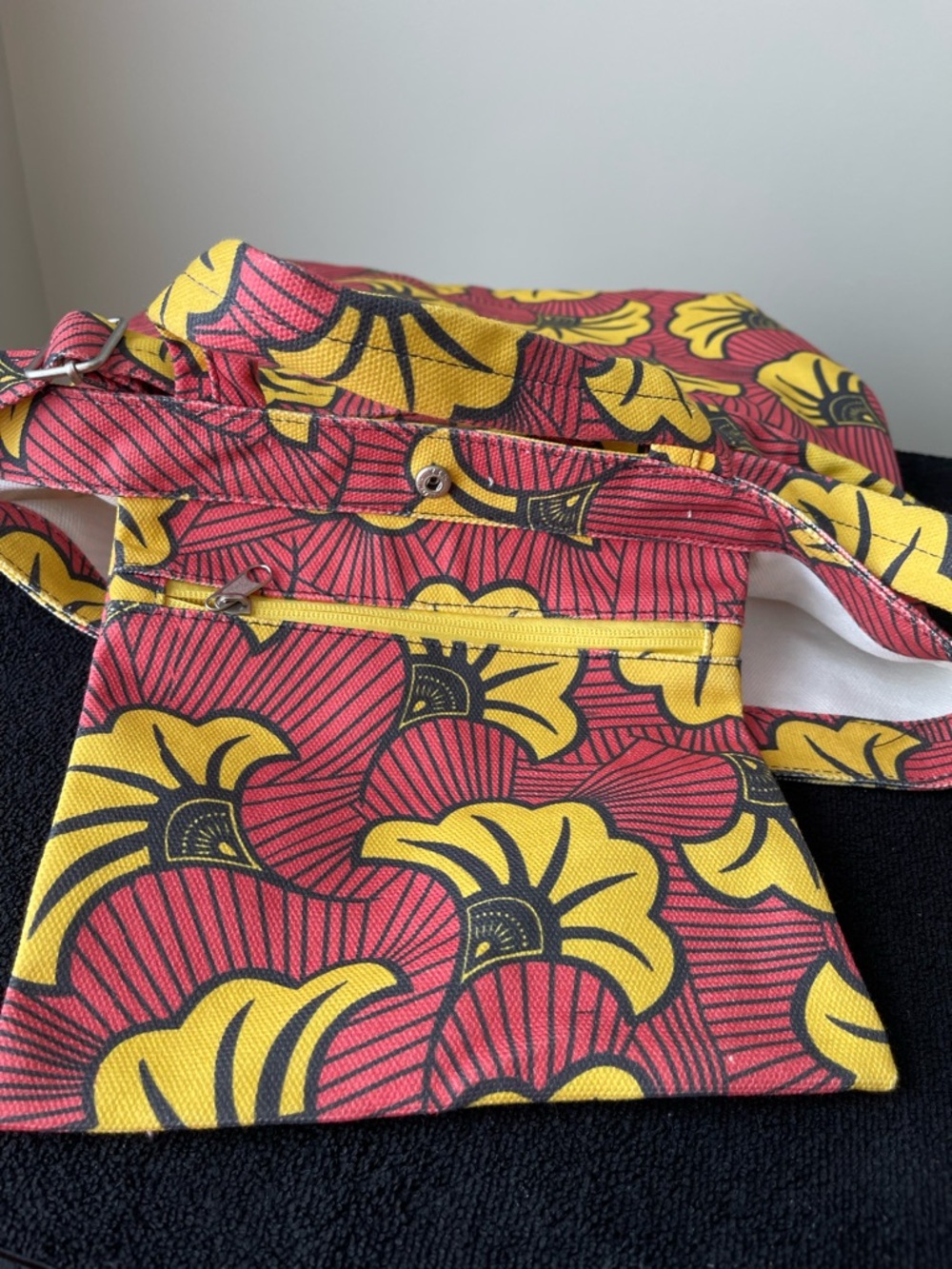 NWOT...DIOP...Printed Canvas Tote Bag in Yellow & Red - Picture 7 of 10